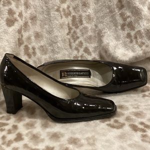 Roberto Capucci Black Patent Leather Pump, Size 7 B